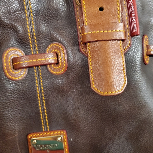 Purse - Picture 2 of 7